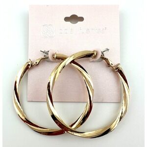 DAISY FUENTES Gold Tone Twisted 2" Hoop Earrings NWT